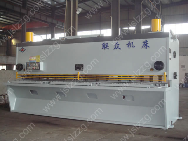 液壓閘式剪闆機